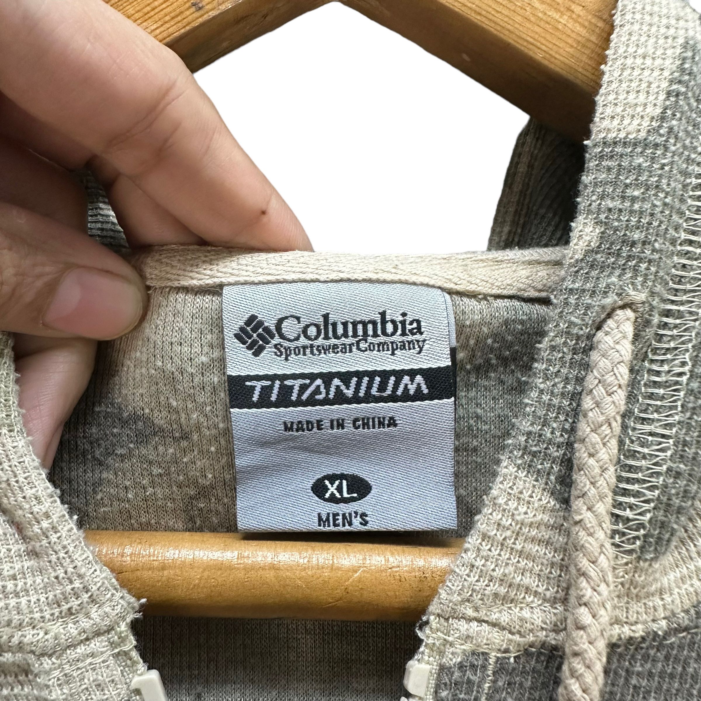 Columbia COLUMBIA TITANIUM OMNI DRY CAMO ZIPPER HOODIES #8565-014 Size US XL / EU 56 / 4 - 8 Thumbnail