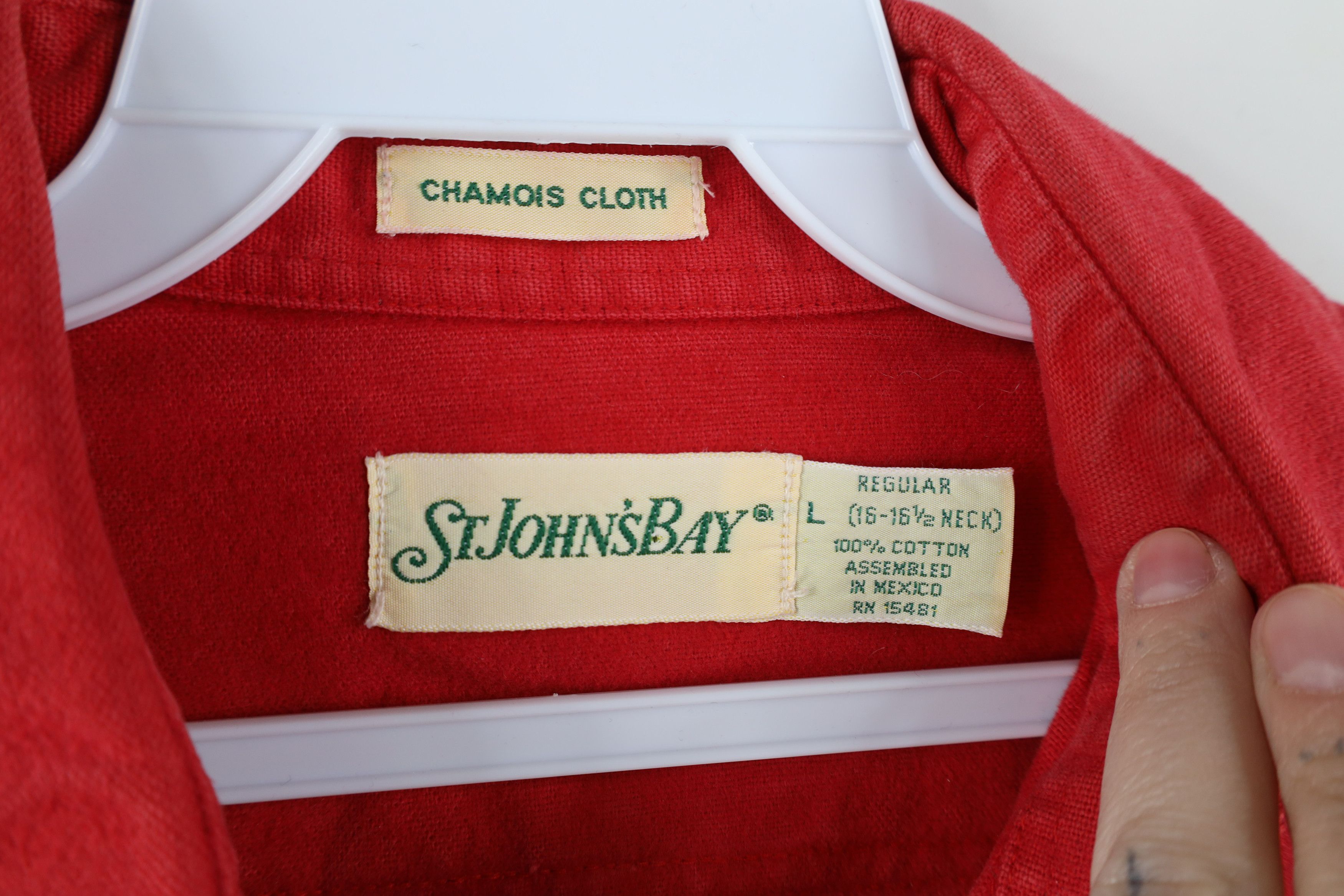Vintage Vintage 70s Streetwear Cloth Collared Button Shirt Red Size US L / EU 52-54 / 3 - 5 Thumbnail