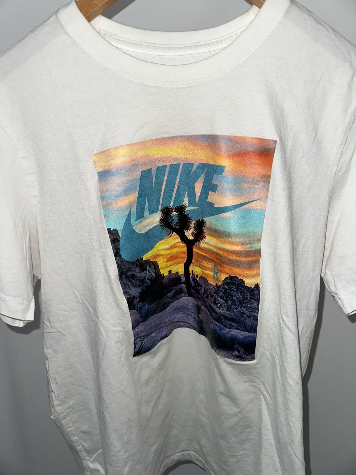 Nike Nike Joshua Tree Festival Graphic sunset tee large Size L / US 10 / IT 46 - 2 Thumbnail