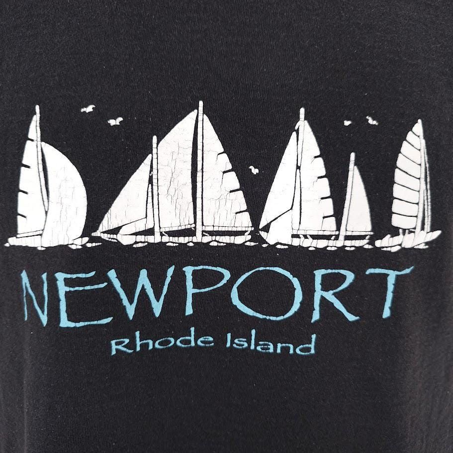 Vintage Vintage Newport Rhode Island T Shirt Mens Size Medium Black Size US M / EU 48-50 / 2 - 2 Thumbnail