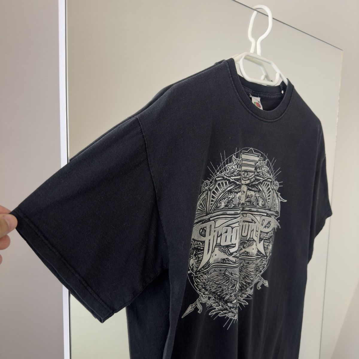 Band Tees Dragon Force Vintage 2006 Tour Rock Tee Size US M / EU 48-50 / 2 - 3 Thumbnail