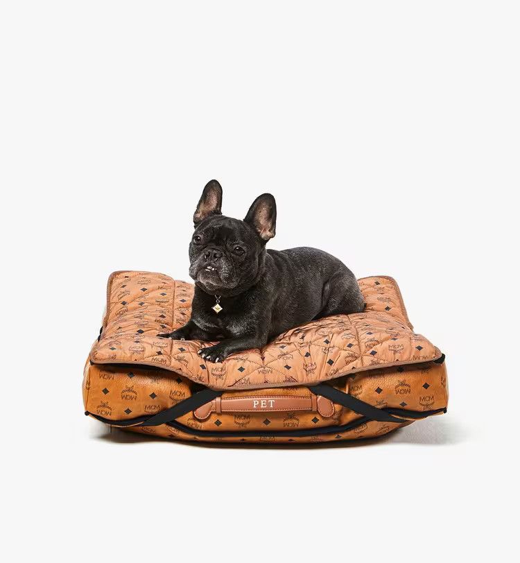 MCM o1mt1gz1125 Size: OS / Packable Pet Bed Quilted Monogram Size ONE SIZE - 5 Thumbnail