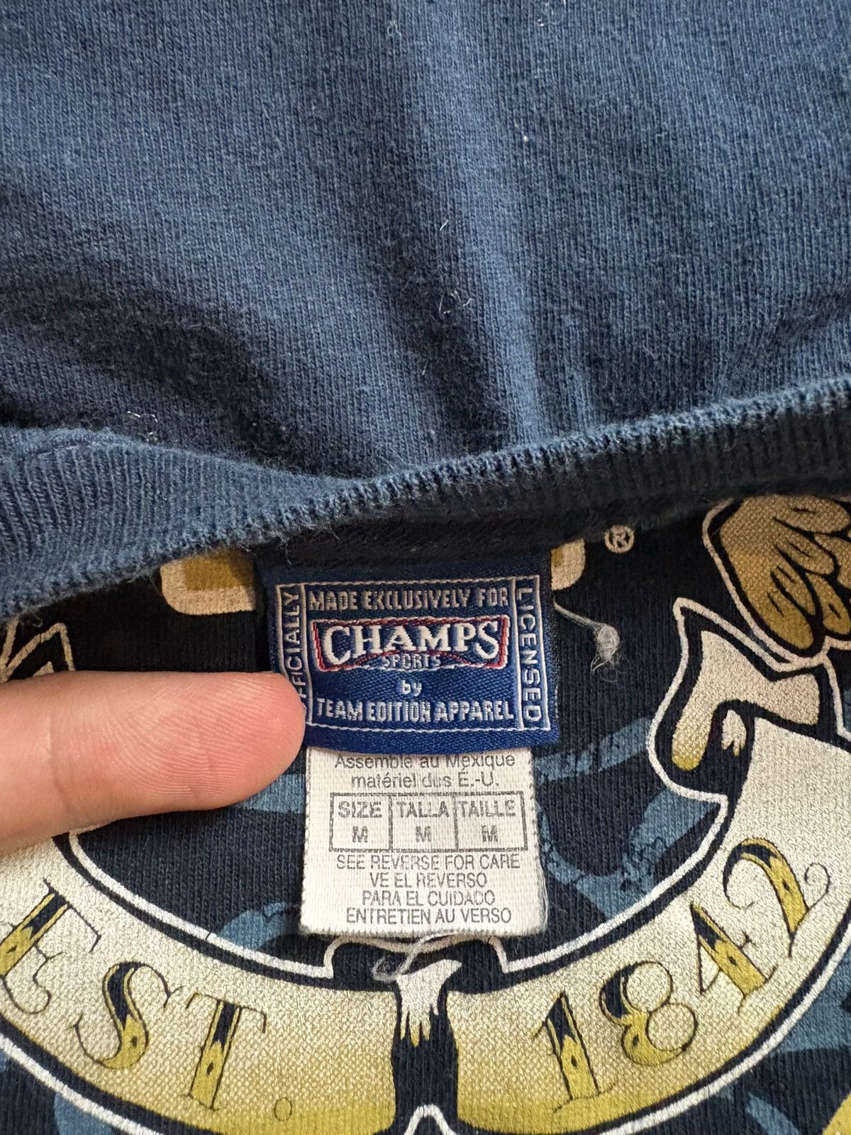 Vintage Vintage Notre Dame Fighting Irish Wings T-shirt Medium Size US L / EU 52-54 / 3 - 3 Thumbnail