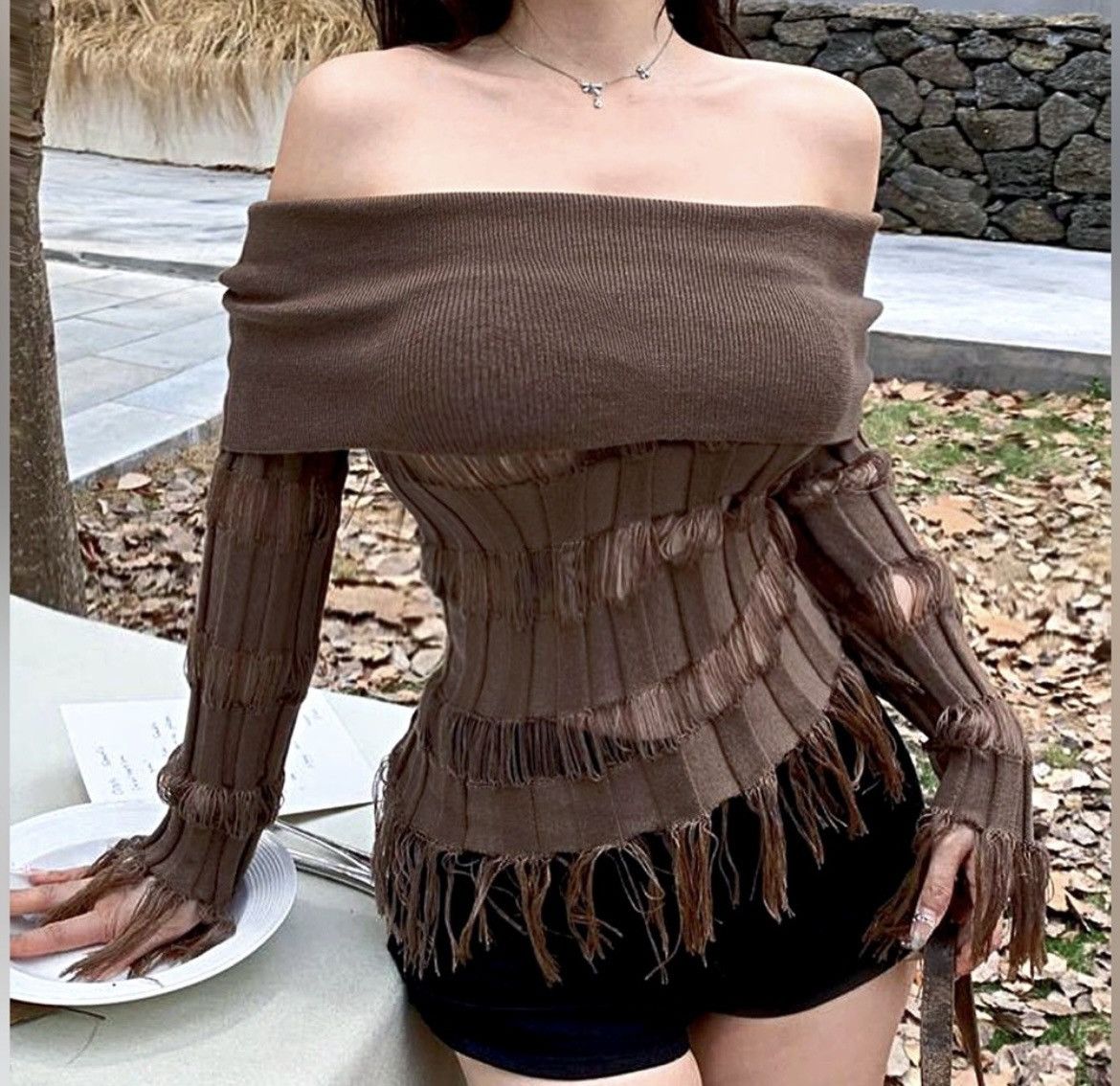 Designer × Other NWT, Lavishly Paris Women’s Gorgeous Off Shoulder Sweater Size M / US 6-8 / IT 42-44 - 11 Thumbnail