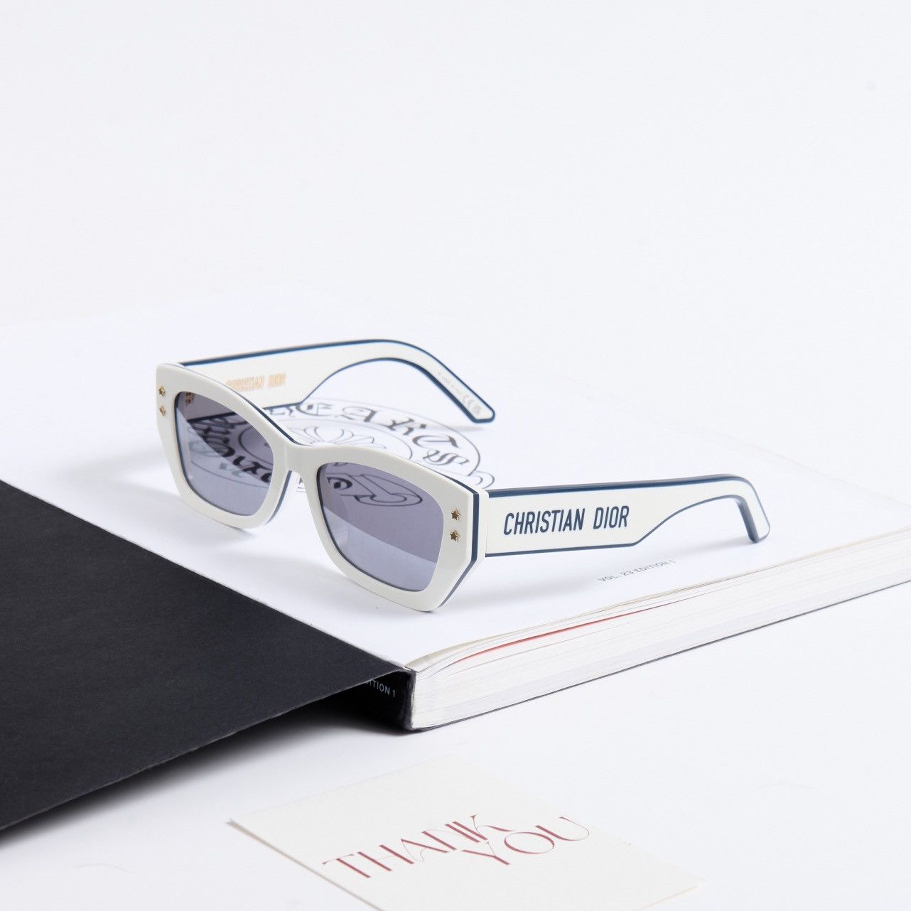 Dior DIOR DIORPACIFIC S2U 95A8 SUNGLASSES Size ONE SIZE - 1 Thumbnail