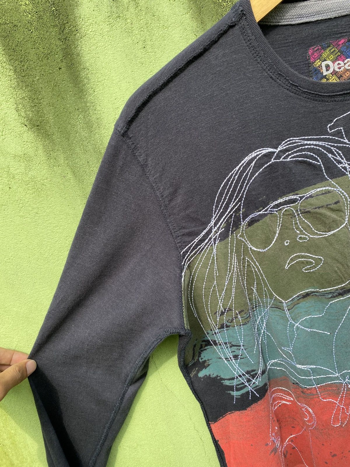 Desigual Desigual Avant-Garde Brushstroke Painted Face Graphic Shirt Size US M / EU 48-50 / 2 - 4 Thumbnail