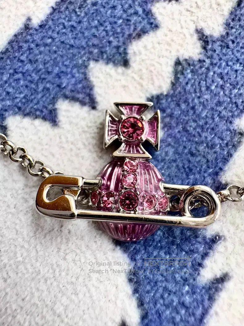 Vivienne Westwood Vivienne Westwood Pink Kitty Saturn pin brooch bracelet Size ONE SIZE - 2 Thumbnail