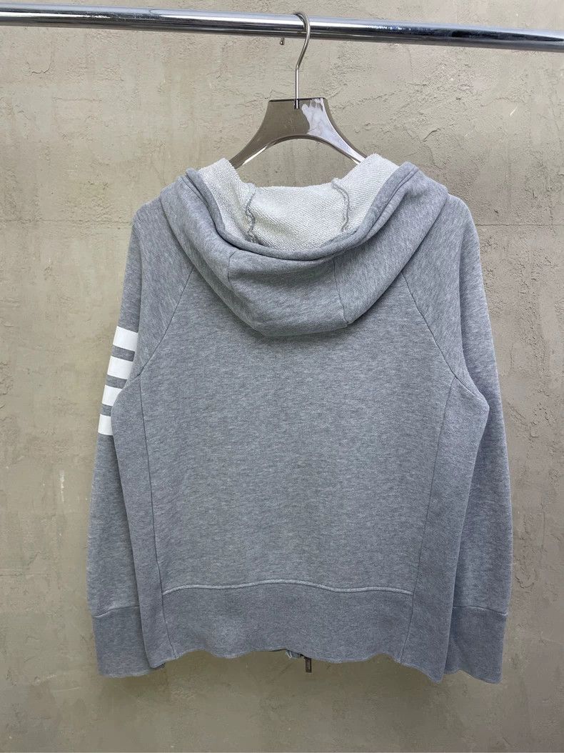 Thom Browne Thom browne Gray four-striped zipper jacket 2504-Nextarrow Size US XS / EU 42 / 0 - 2 Thumbnail