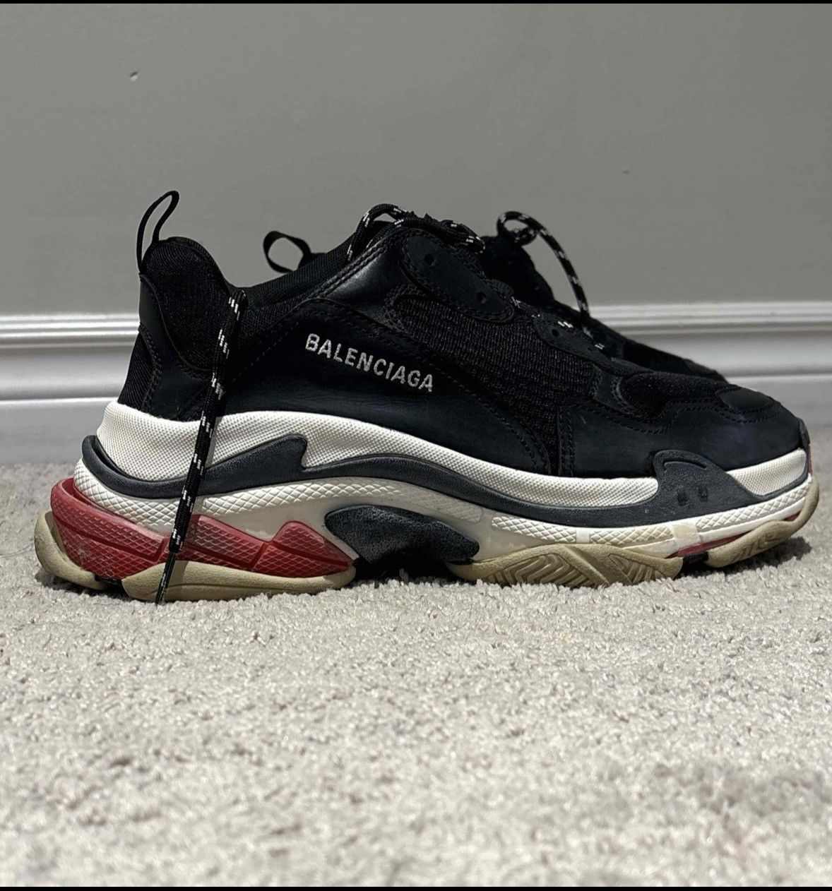Balenciaga triple S
