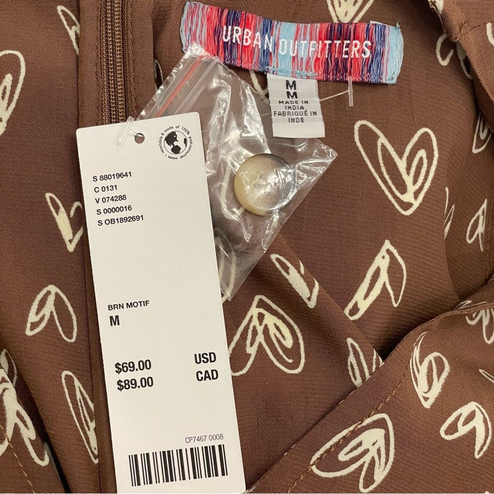 Urban Outfitters Urban Outfitters Juliette Printed Short Sleeve Romper M Size 28" / US 6 / IT 42 - 7 Thumbnail