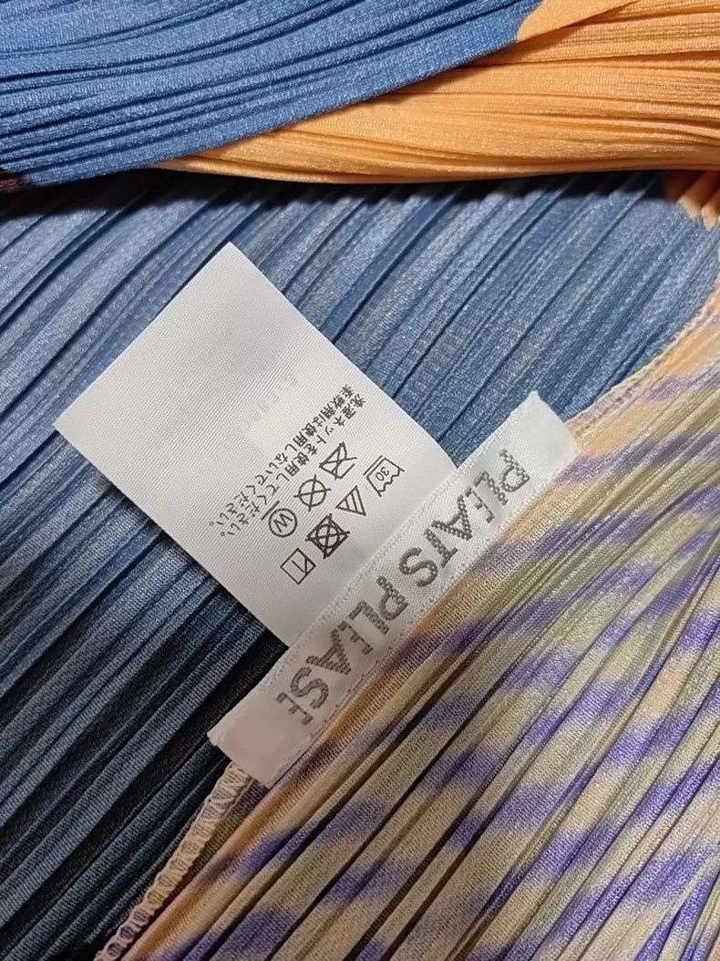 Issey Miyake Issey Miyake size:3 Yellow and blue pleated cardigan Size S / US 4 / IT 40 - 7 Thumbnail