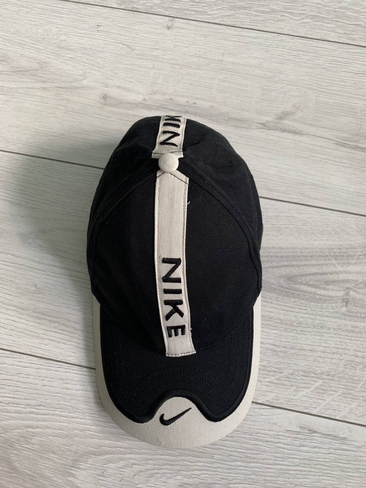 Nike × Vintage Nike Vintage y2k black hat Size ONE SIZE - 1 Thumbnail