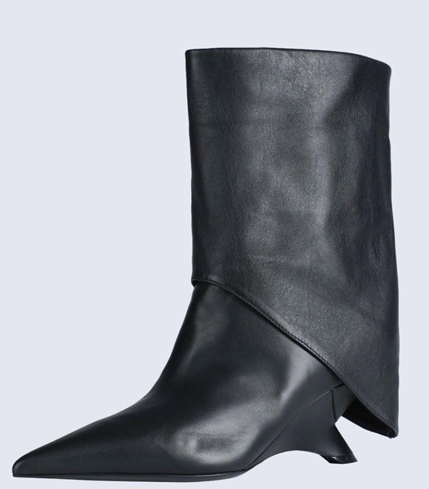 VIC MATI Vic Matie Leather Geometrical Heel Pointed Boot Sz38/7 Italy Size US 7 / IT 37 - 7 Thumbnail