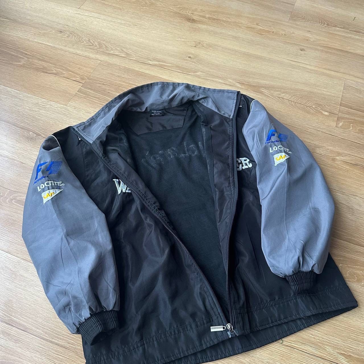 Mercedes-Benz Mercedes Jacket Size US S / EU 44-46 / 1 - 8 Thumbnail