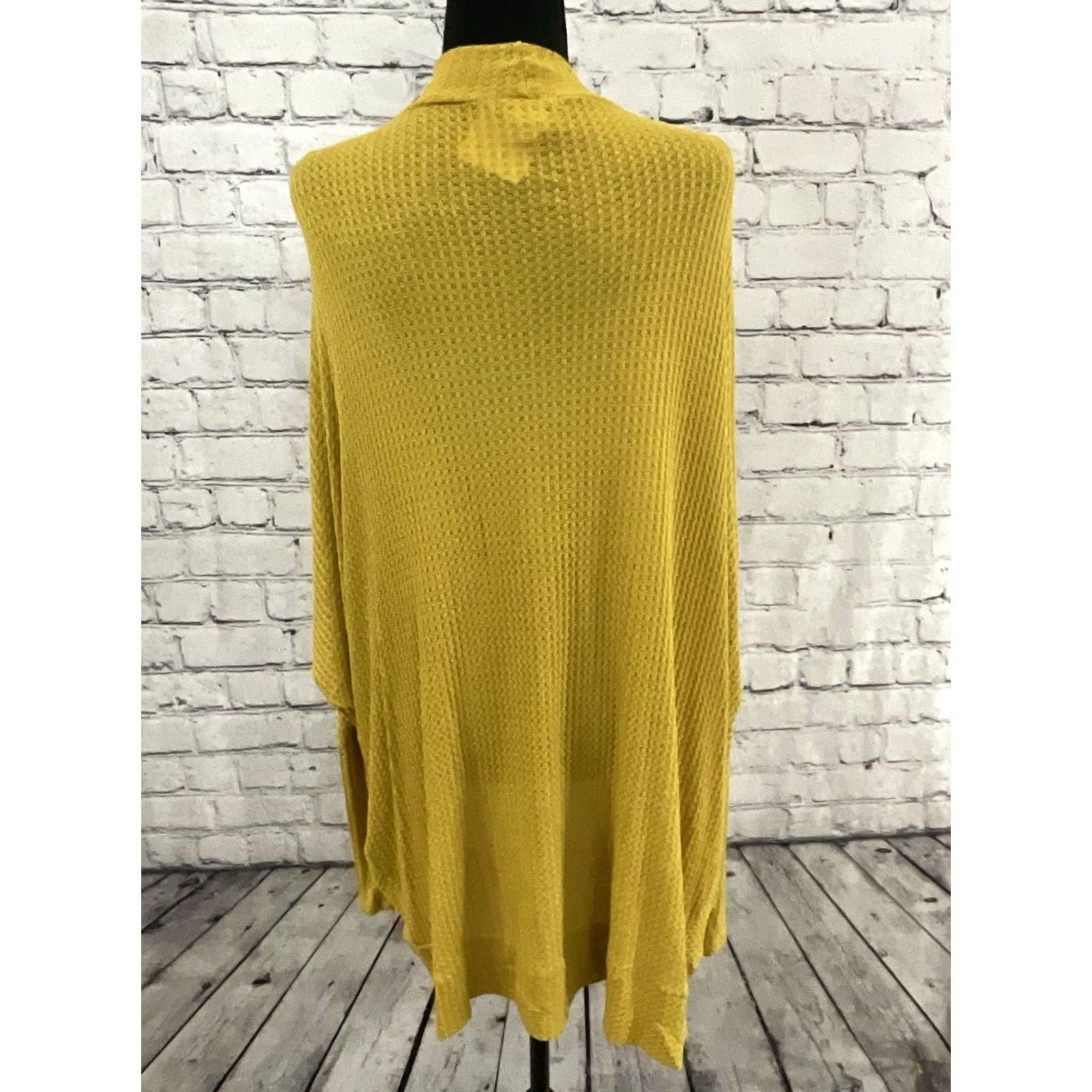 Vintage Hemish USA L Yellow Open Cardigan Women's Cardigan L Yellow Striped Roll Tab Sleeve Pockets Open Front Size L / US 10 / IT 46 - 4 Thumbnail