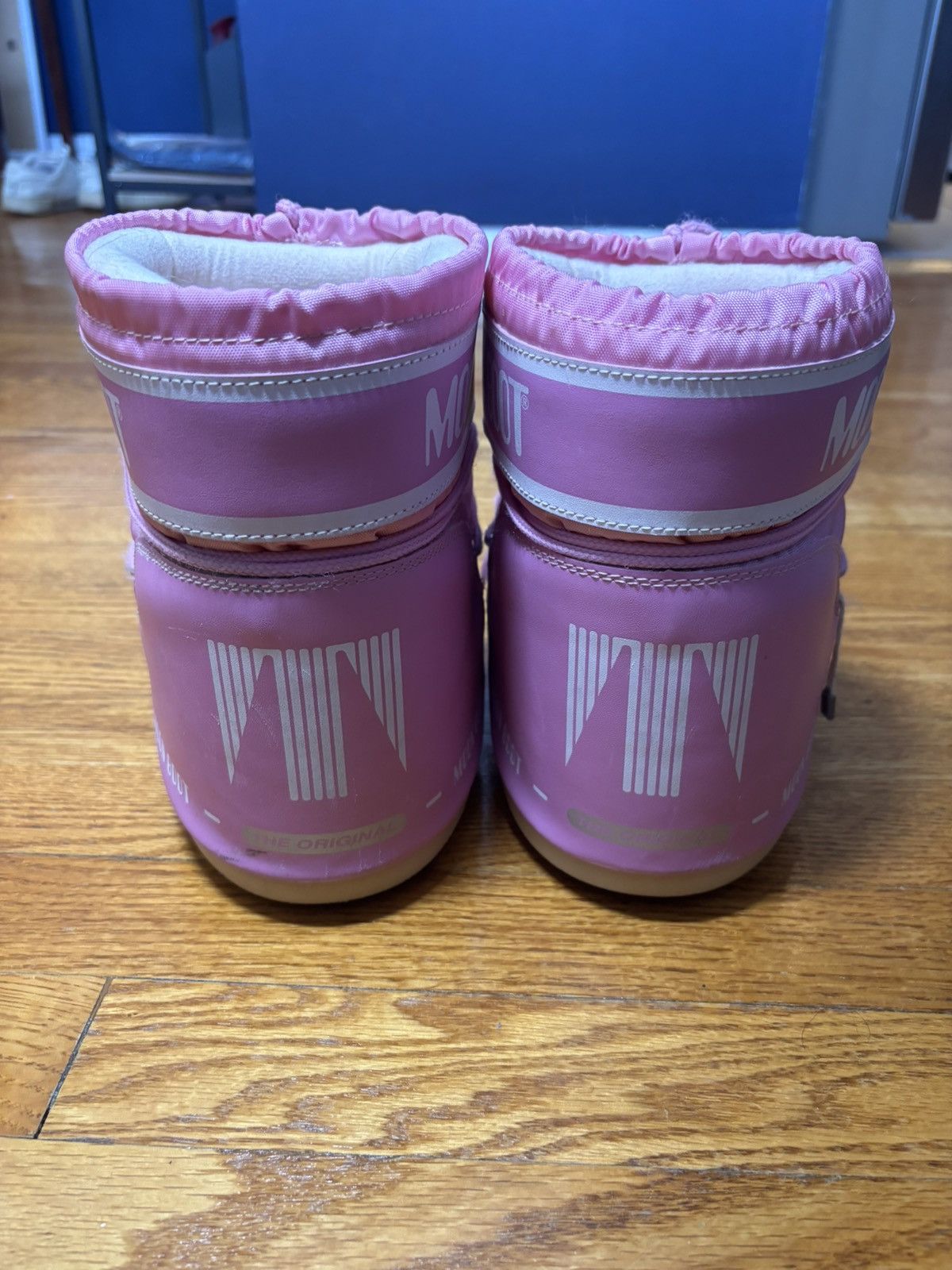 Moon Boot Moon Boot Vibrant Pink Winter Boots Size US 7 / IT 37 - 3 Thumbnail