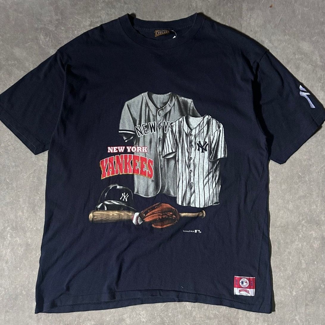 Nutmeg 90's Vintage New York Yankees Nutmeg Navy T-Shirt - XL Size US XL / EU 56 / 4 - 1 Thumbnail