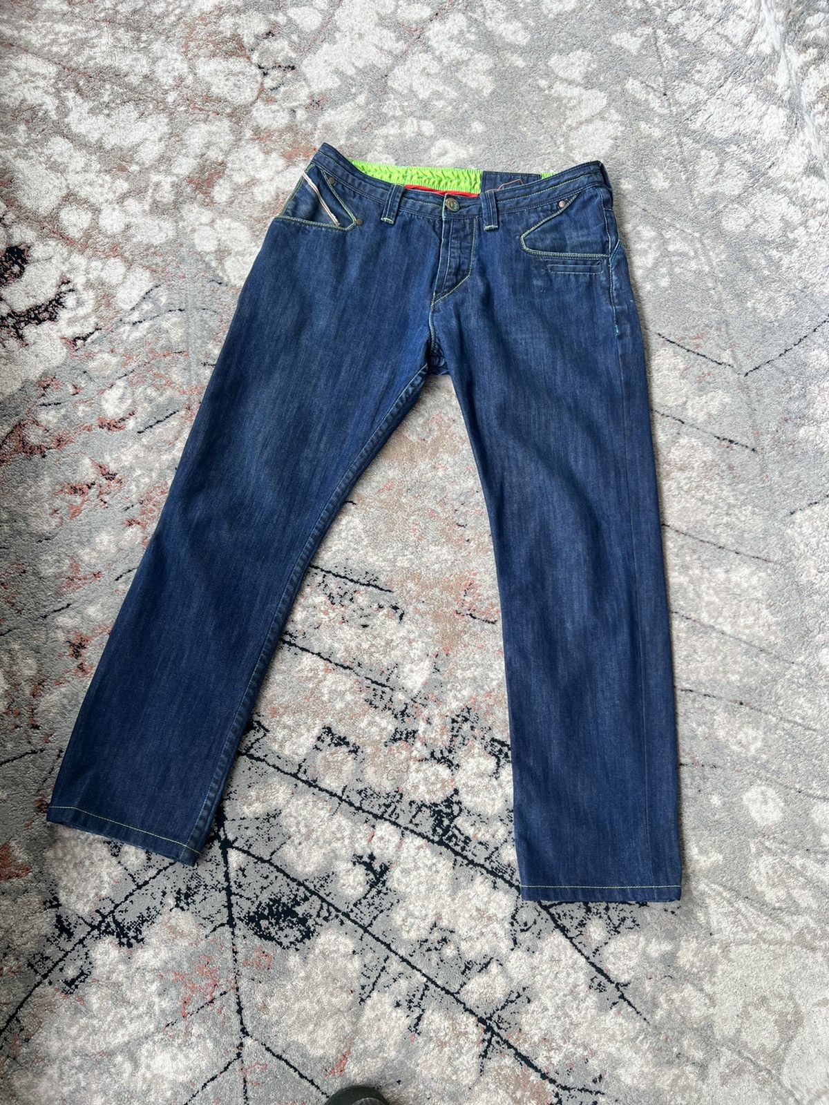 DC × Vintage Vintage DC Shoes Denim Pants Size US 34 / EU 50 - 1 Thumbnail