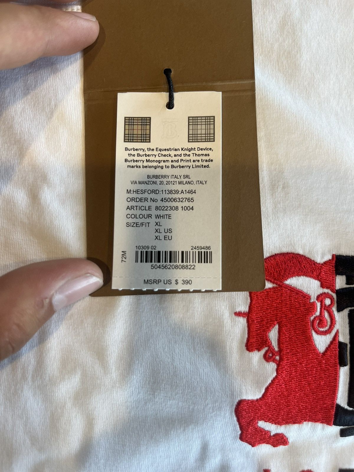 Burberry Burberry Embroidered Logo T Shirt Size US XL / EU 56 / 4 - 6 Thumbnail