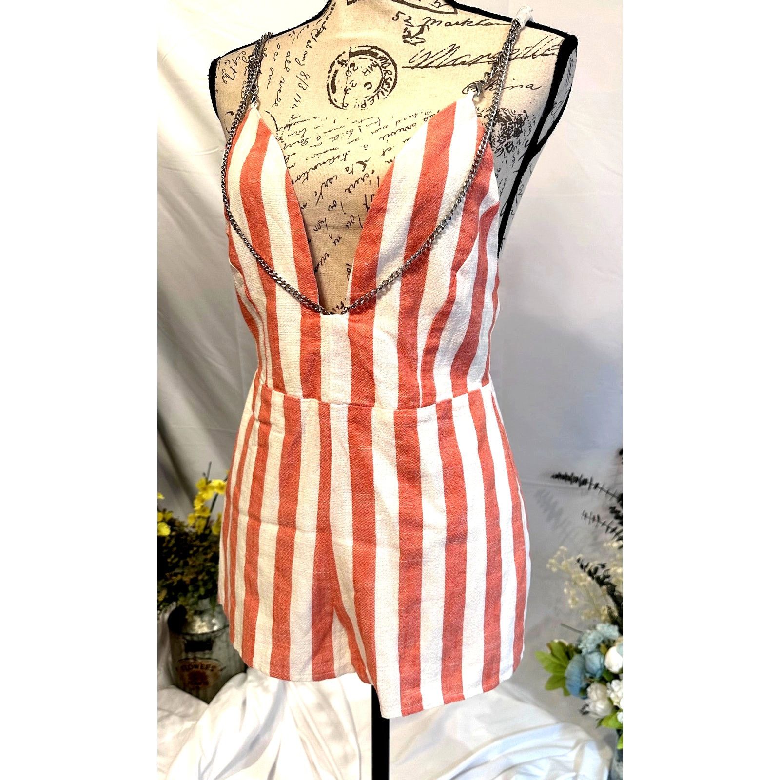 Other Millau Linen Romper Fully Lined Chain Straps Chain Accents S Size 28" / US 6 / IT 42 - 13 Thumbnail
