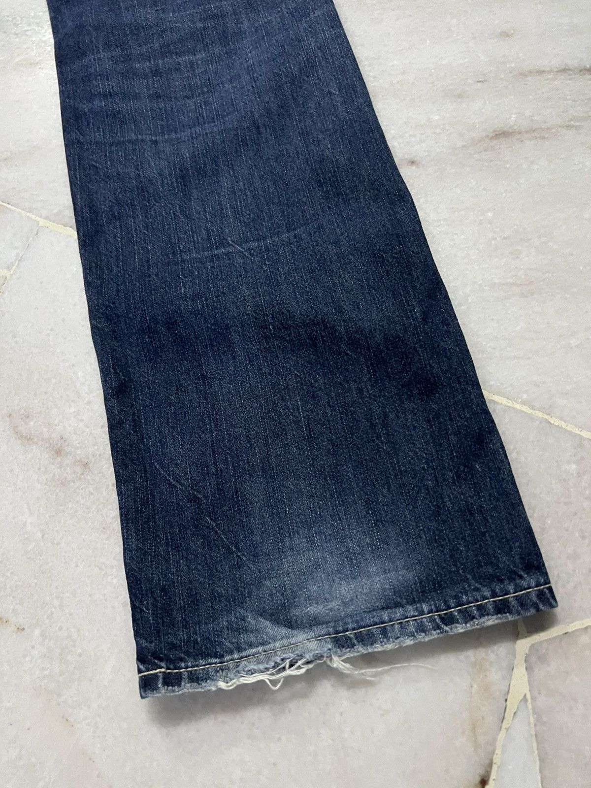 Jean × Levi's × Vintage 💥Vintage Levis 202 Distressed Faded Blue Jeans Size US 33 - 13 Thumbnail