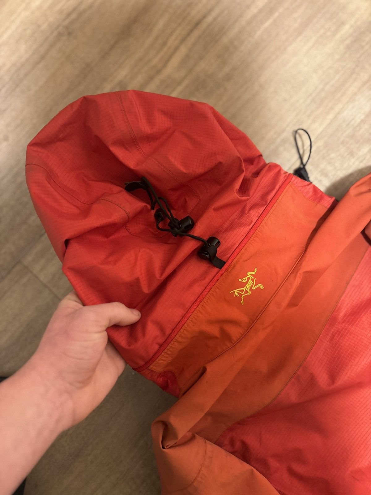 Arc'teryx Vintage 90s Arc'teryx Molten + Gold Theta LT Goretex Jacket Size US M / EU 48-50 / 2 - 5 Thumbnail