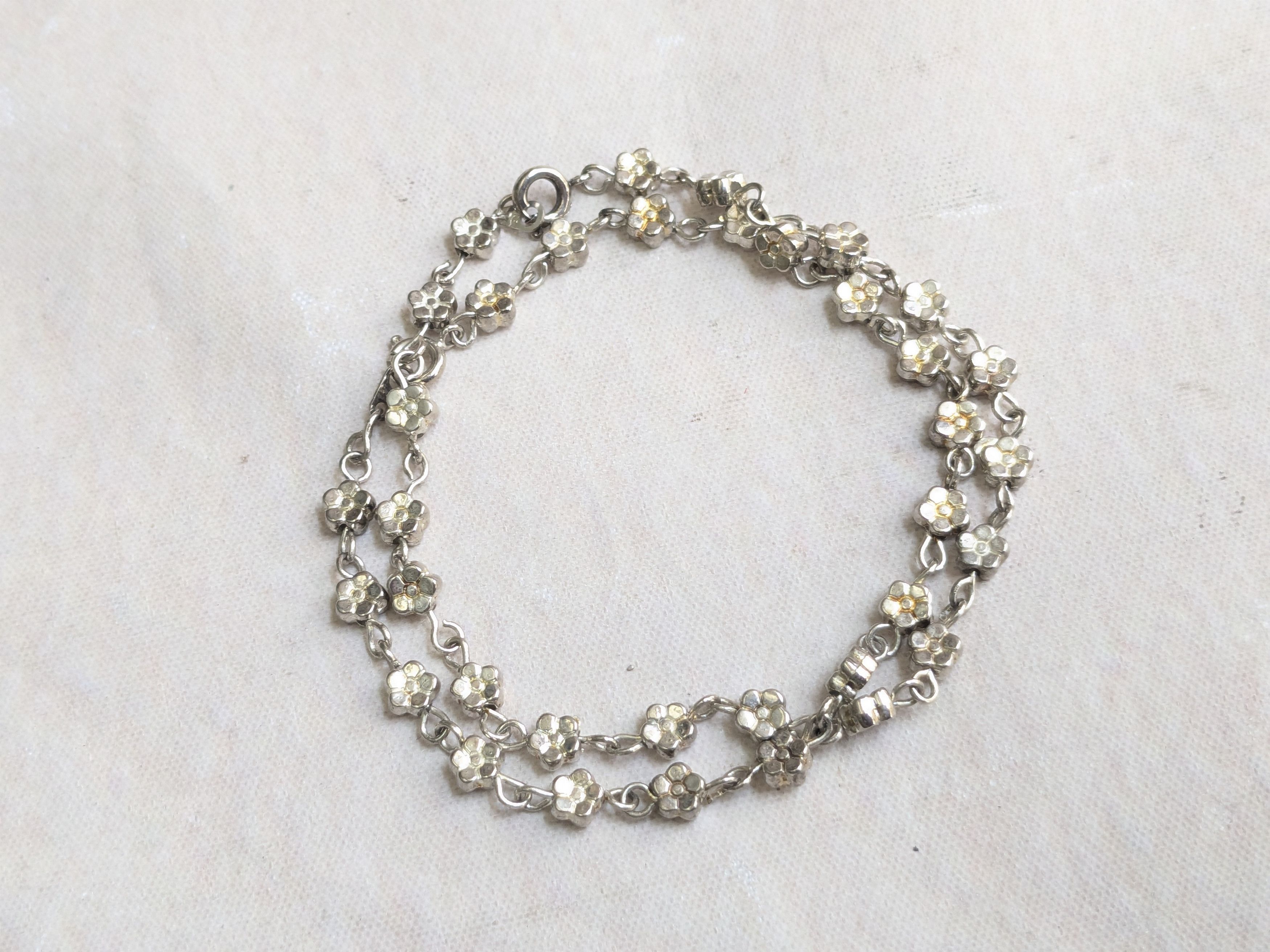Jewelry Silver Necklace Flowers Floral 15" Y2K Cute Size ONE SIZE - 2 Thumbnail