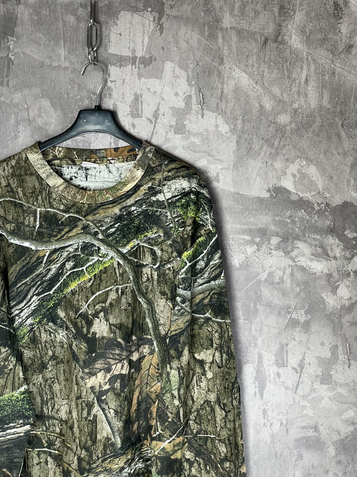 Realtree × Vintage Vintage 90s Camo Y2K long sleeve shirt Size US XL / EU 56 / 4 - 4 Thumbnail