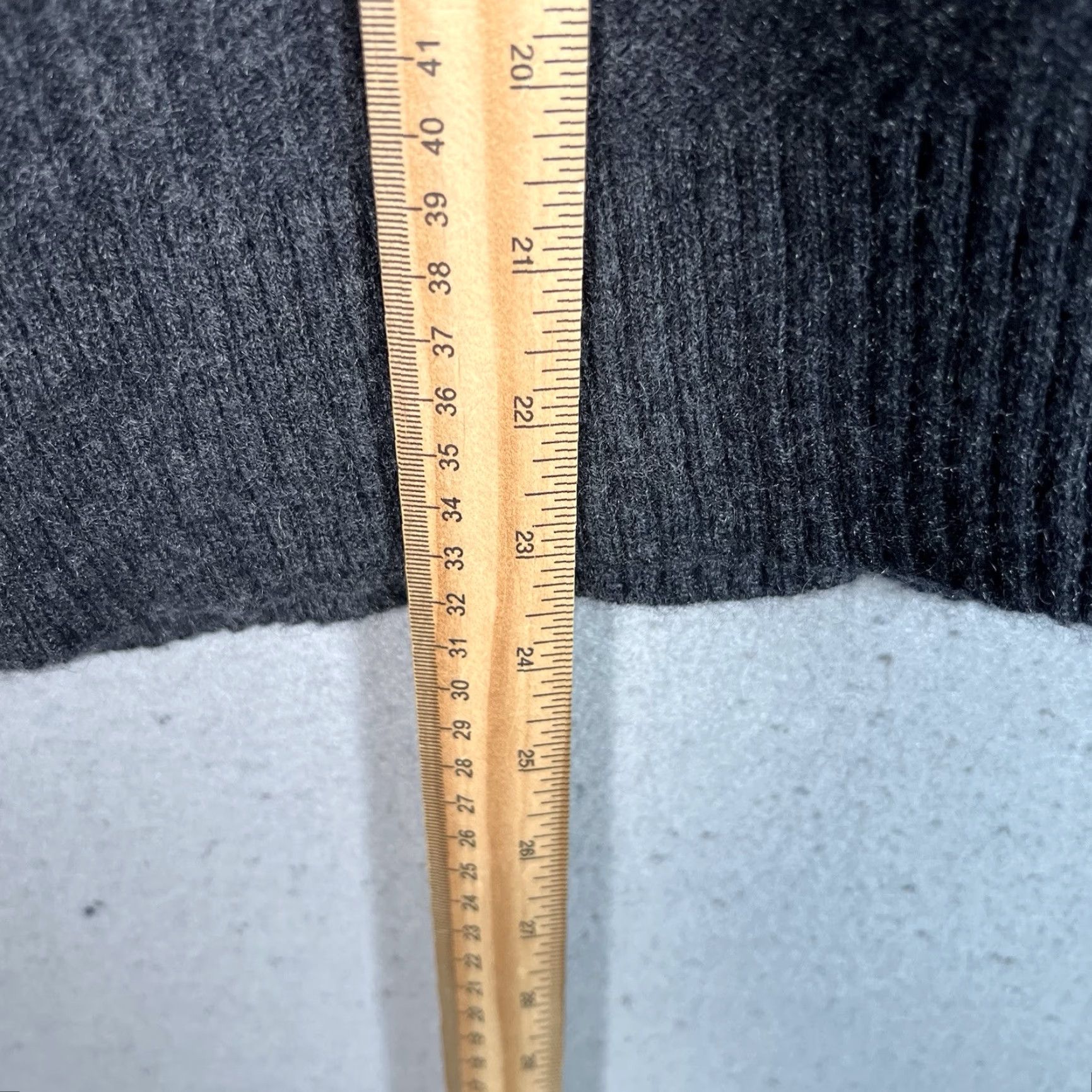 Everlane Everlane Cashmere Blend High Neck Knit Sweater Womens XS Gray Pullover Long Sleeve Size XS / US 0-2 / IT 36-38 - 4 Thumbnail
