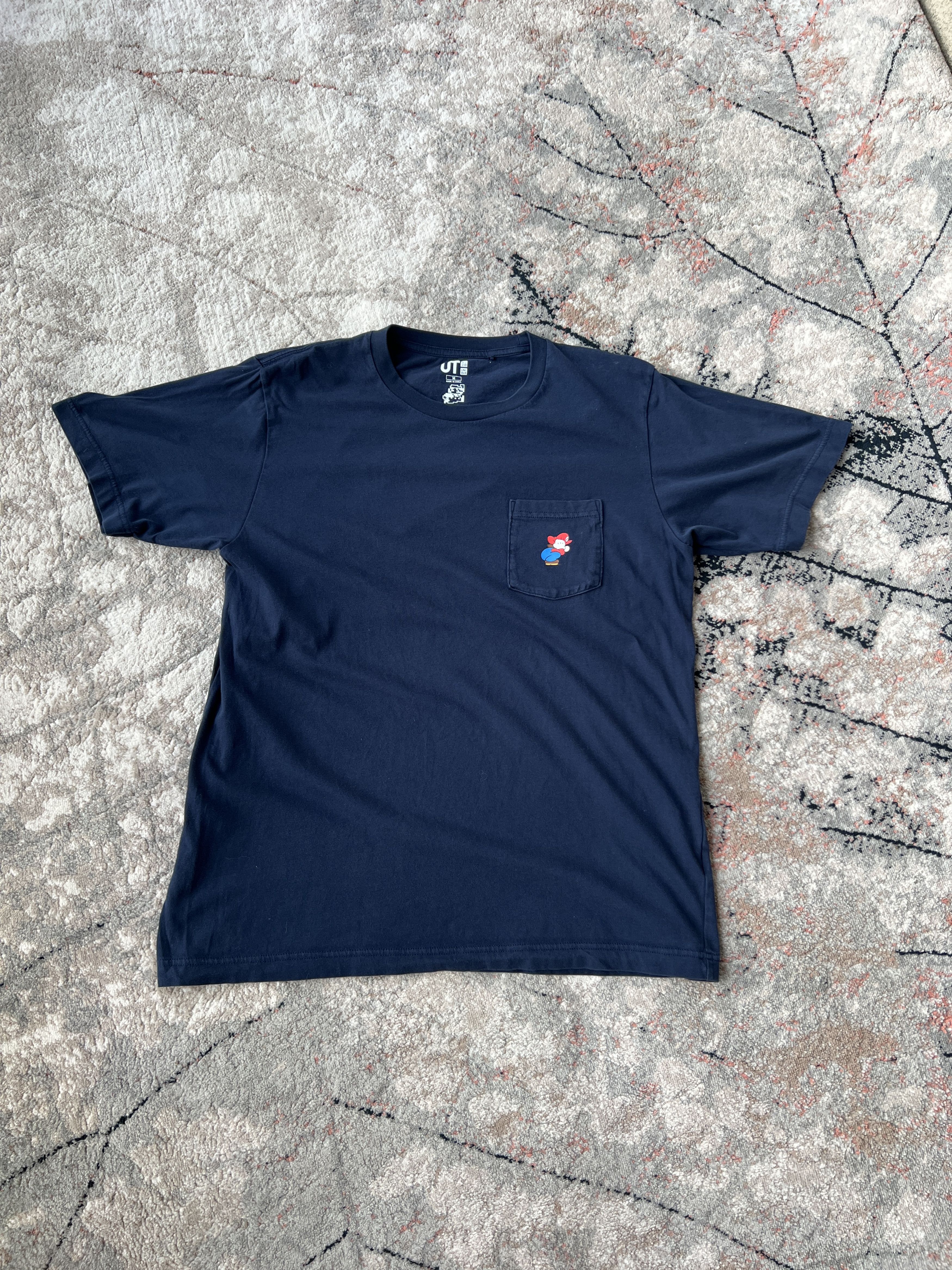 Nintendo Uniqlo Nintendo Tee Size US M / EU 48-50 / 2 - 1 Thumbnail