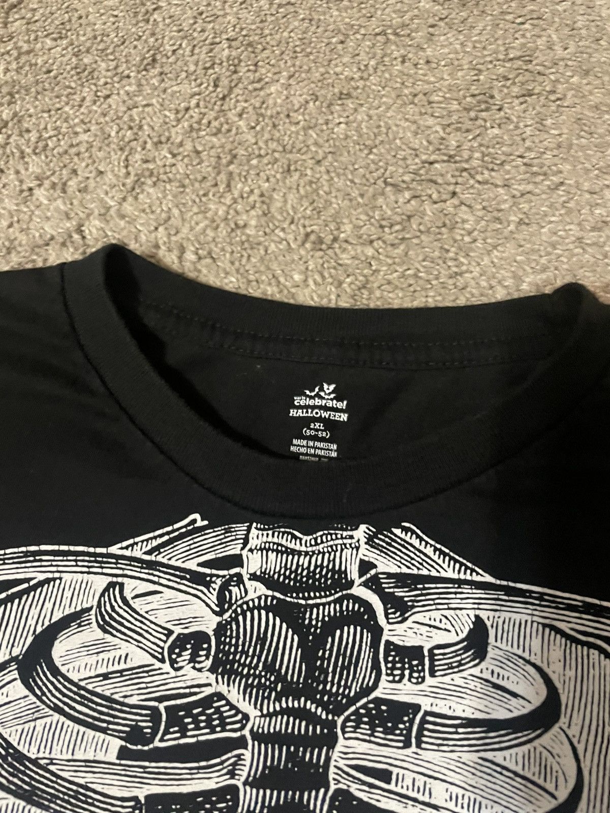 Other Halloween Rib Cage Graphic T Shirt XXL Black Short Sleeve Size US XXL / EU 58 / 5 - 5 Thumbnail