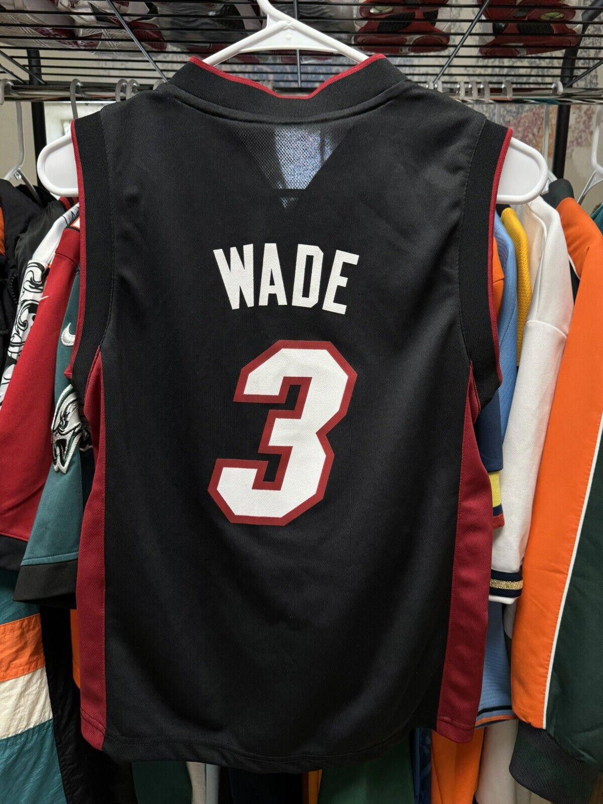 Adidas Vintage NBA Miami Heat Dwayne Wade Jersey Size US S / EU 44-46 / 1 - 6 Thumbnail