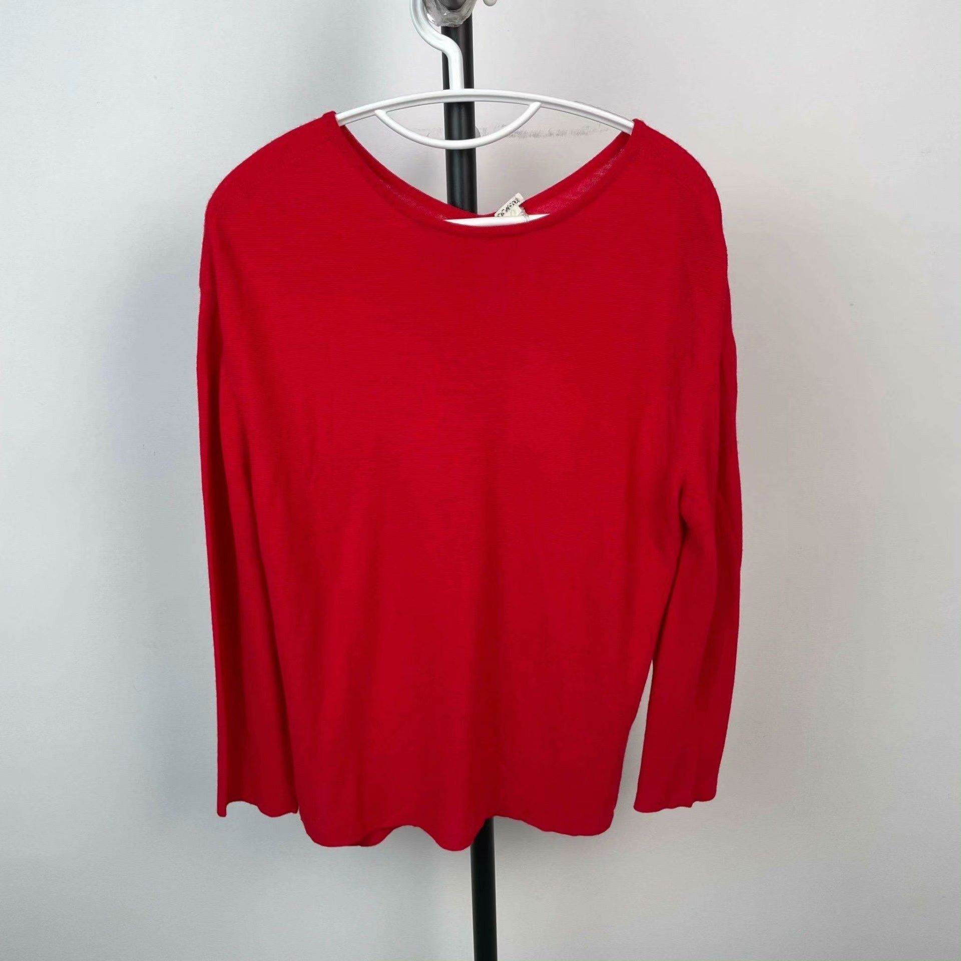 Hermes Hermes Red T-Shirt 34 Women Size XS / US 0-2 / IT 36-38 - 1 Thumbnail