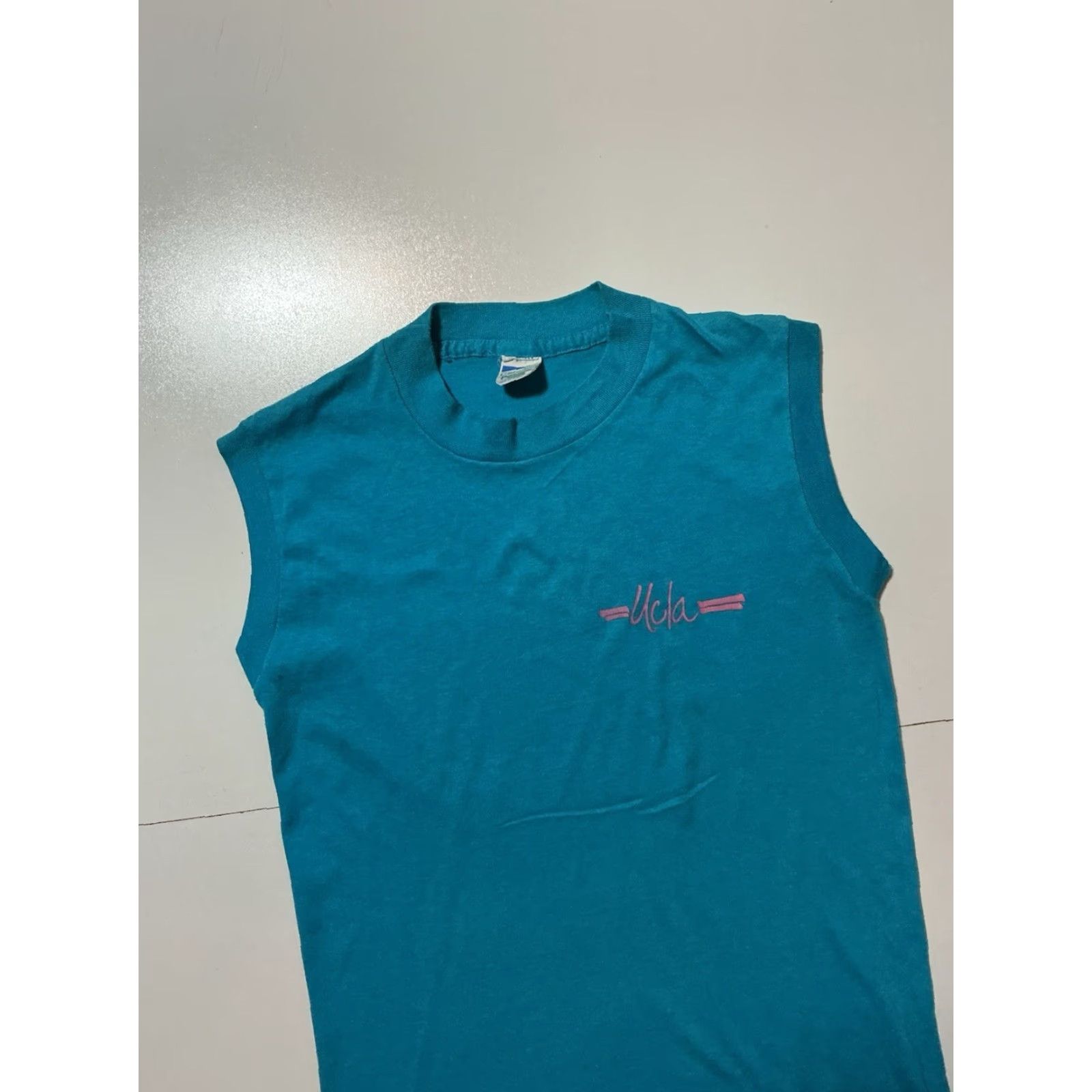 Vintage VINTAGE 70s 80s Carolina Pacific UCLA Single Stitch 50/50 Sleeveless T-Shirt SM Size US S / EU 44-46 / 1 - 4 Thumbnail