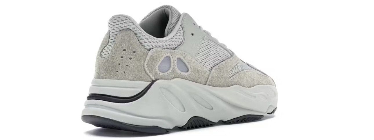 Adidas Adidas Yeezy Boost 700 Salt Size US 7 / EU 40 - 7 Thumbnail