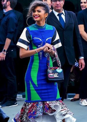 Louis Vuitton Louis Vuitton Runway Fall 2016 Mid Length Dress Blue Green Size S / US 4 / IT 40 - 24 Thumbnail