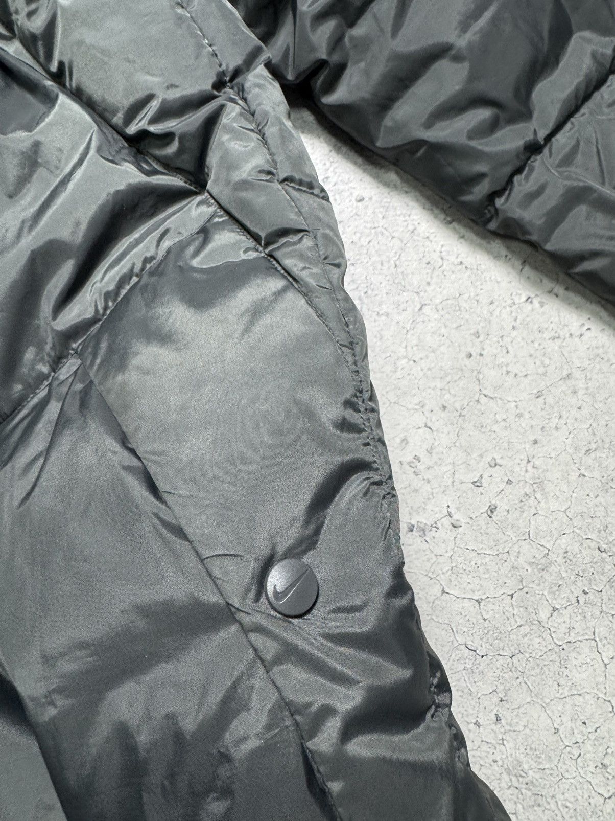 Nike Vintage Down Puffer Jacket Nike Swoosh Y2K Drill Hype Size US XXL / EU 58 / 5 - 10 Thumbnail
