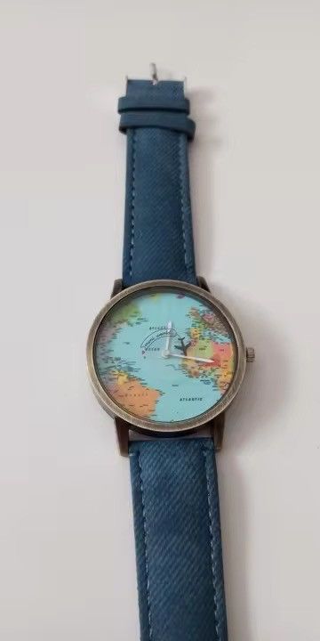 Jewelry × Vintage World Maps Ladies Leather Wristwatch Size ONE SIZE - 2 Thumbnail