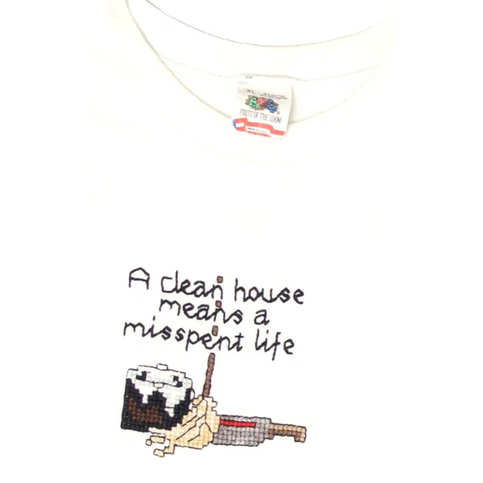 Fruit Of The Loom VINTAGE Fruit of the Loom Sweatshirt A Clean House Means A Misspent Life White XS? XL? Wait. Size US XL / EU 56 / 4 - 2 Thumbnail