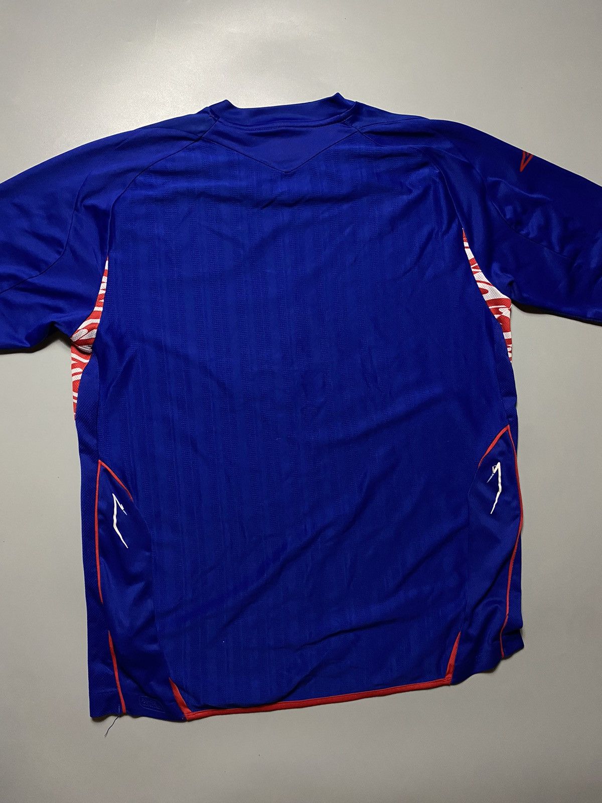 Umbro × Vintage Umbro Sunderland FC rare soccer jersey Size US L / EU 52-54 / 3 - 9 Thumbnail