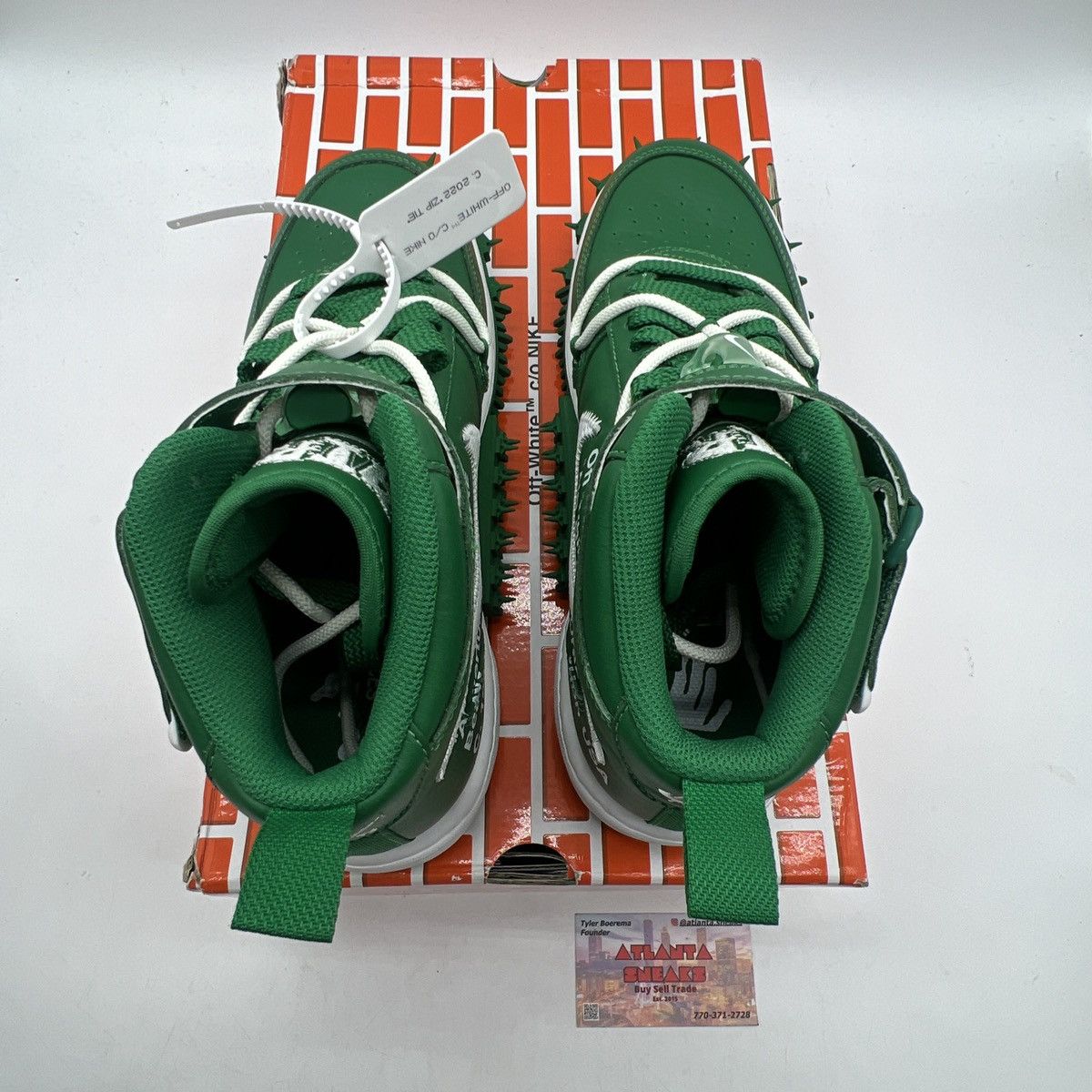 Off-White x air Jordan 1 mid pine green