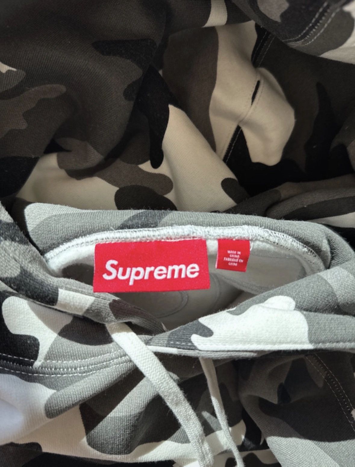 Supreme Supreme hoddie Size US M / EU 48-50 / 2 - 3 Thumbnail