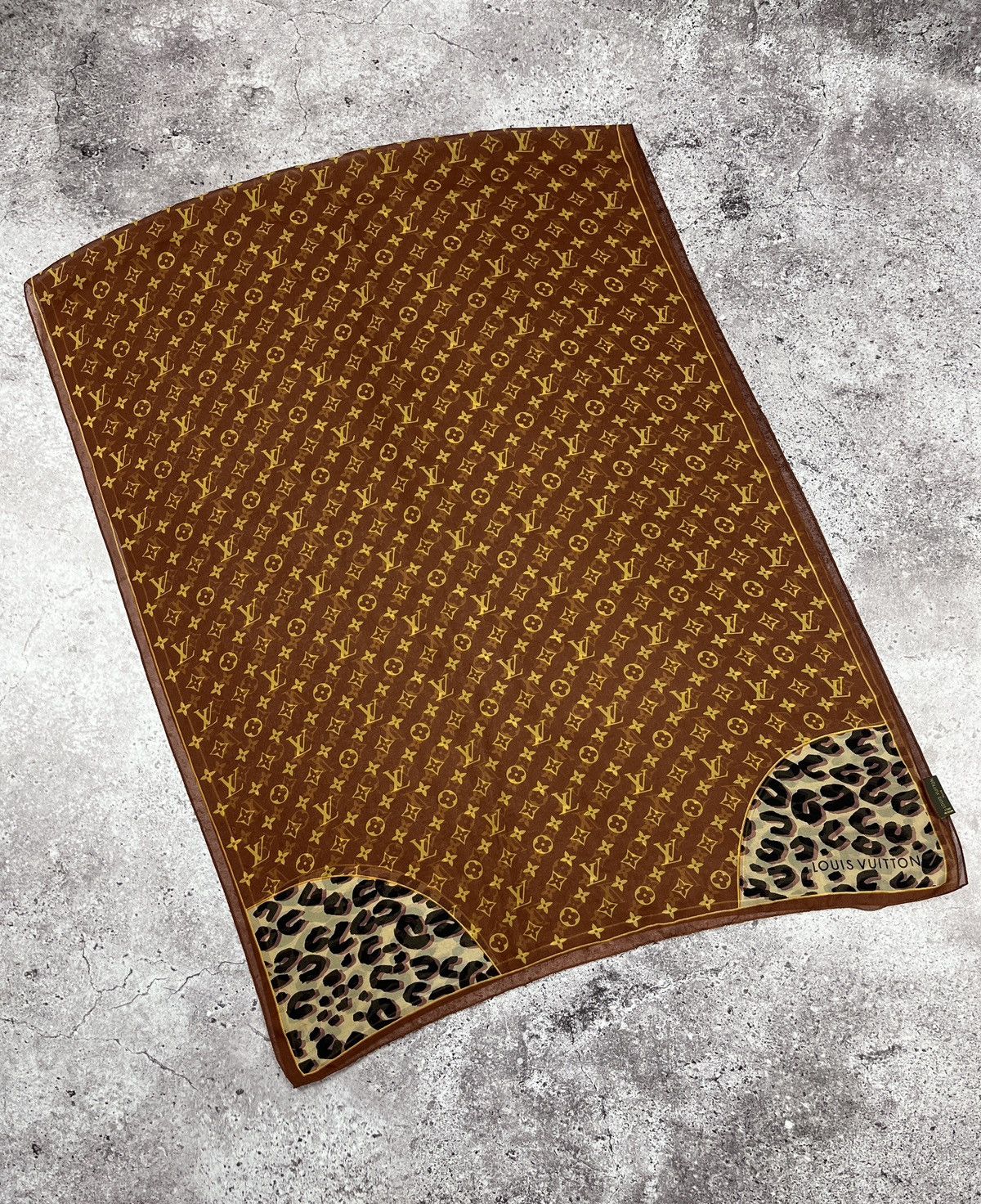 Designer × Louis Vuitton Louis Vuitton Monogram Brown Silk Scarf Size ONE SIZE - 2 Thumbnail