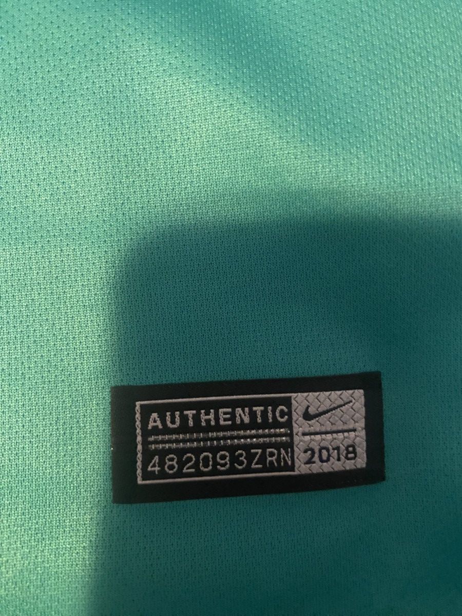 Nike Nike Tottenham 2018/2019 Third Kit Size US S / EU 44-46 / 1 - 3 Thumbnail