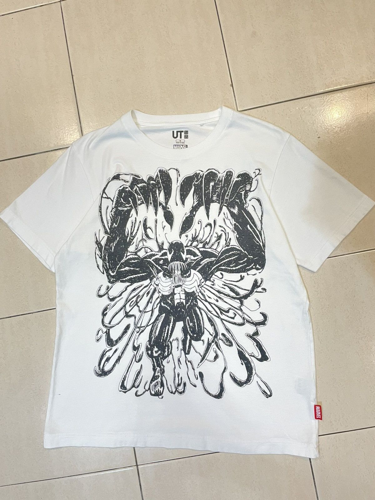 Uniqlo Uniqlo X Marvel X Jason Polan Size US S / EU 44-46 / 1 - 1 Thumbnail