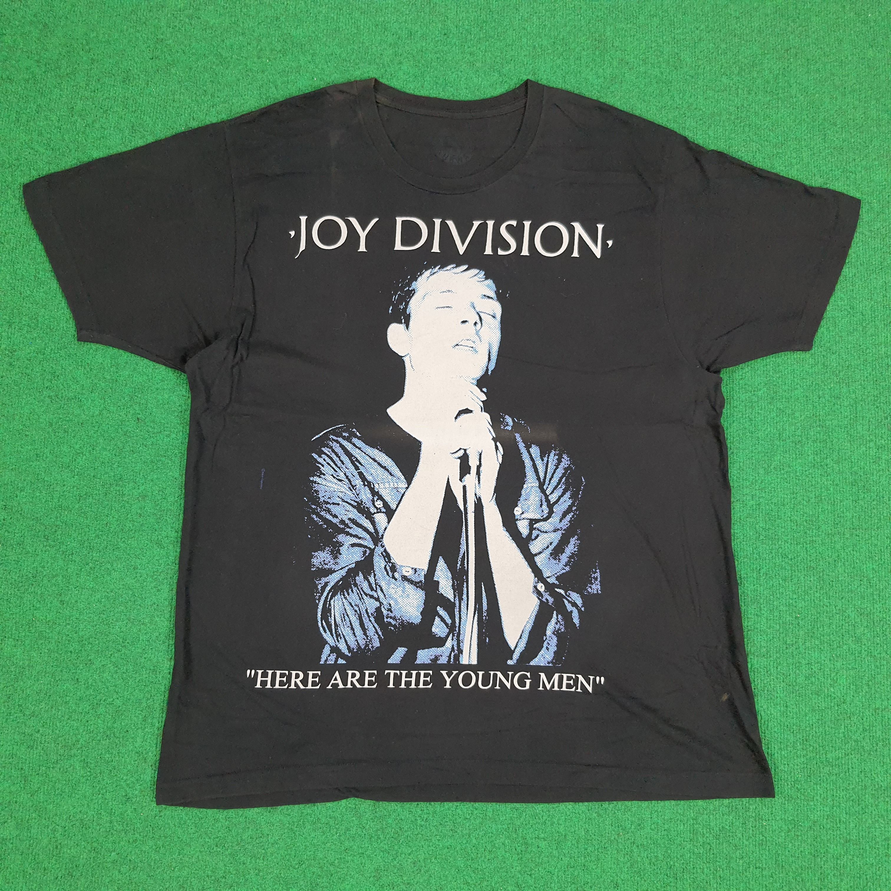 Band Tees × Vintage Vintage Joy Division American Rock Band Tshirt Size US XL / EU 56 / 4 - 1 Thumbnail