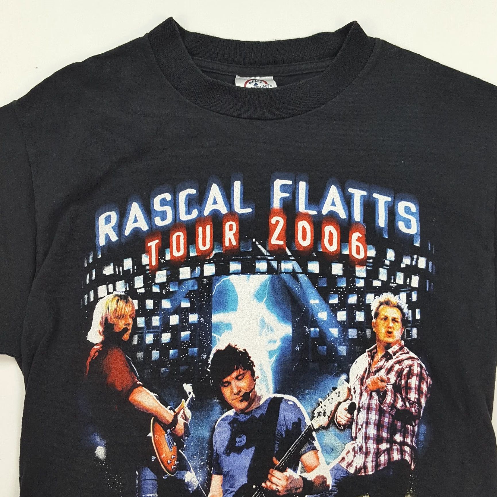 Delta VINTAGE Rascal Flats 2006 Tour T-Shirt XS Black Delta Shirt Men Size US XS / EU 42 / 0 - 2 Thumbnail
