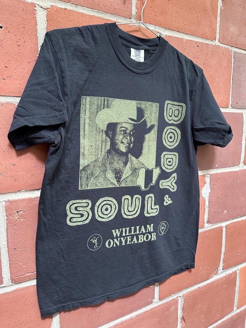Comfort Colors William Onyeabor fan art T-shirt Black Comfort Colors Size US M / EU 48-50 / 2 - 4 Thumbnail