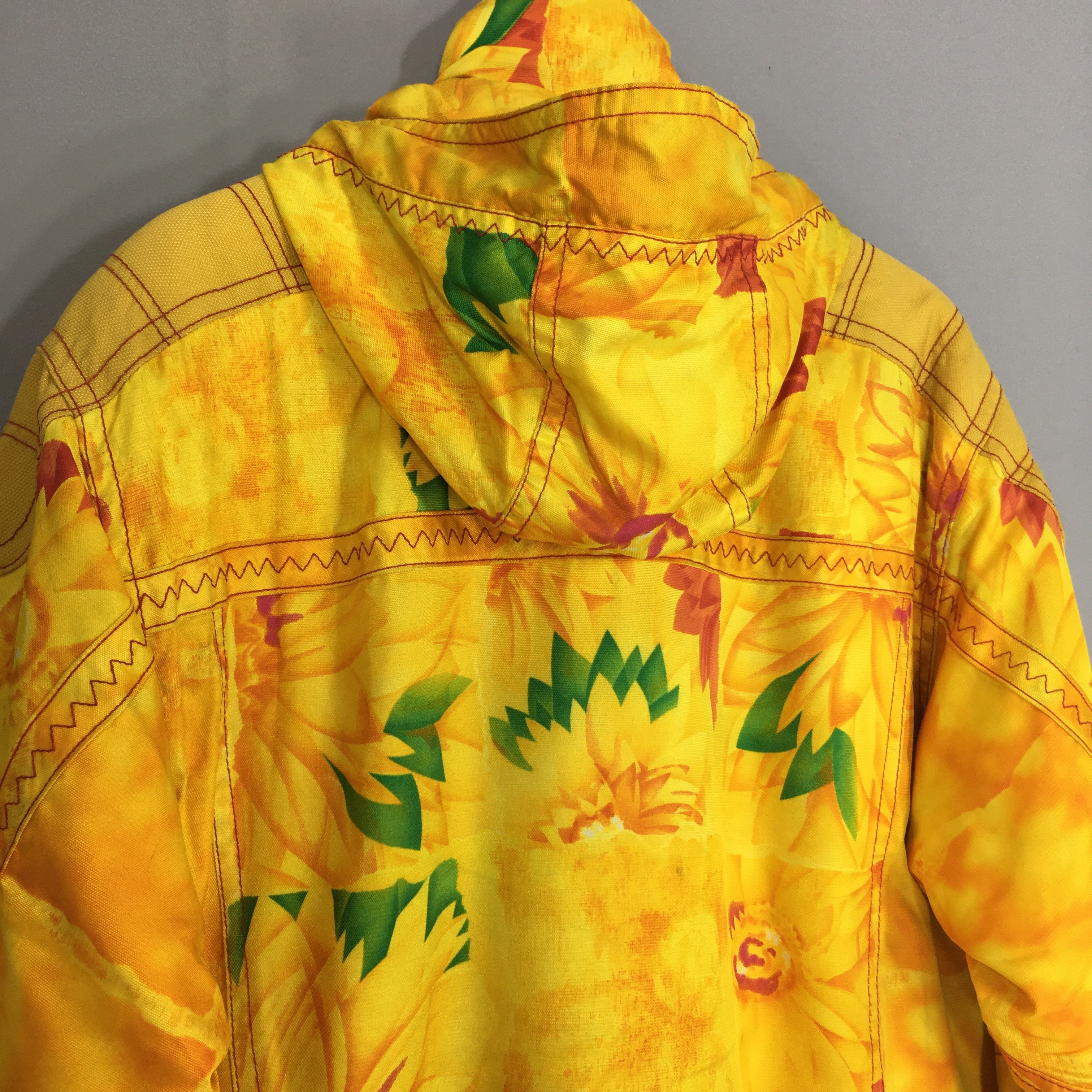 Asics Vintage Team Asics Ski Wear Winter Bomber Jacket Medium Size US M / EU 48-50 / 2 - 11 Thumbnail