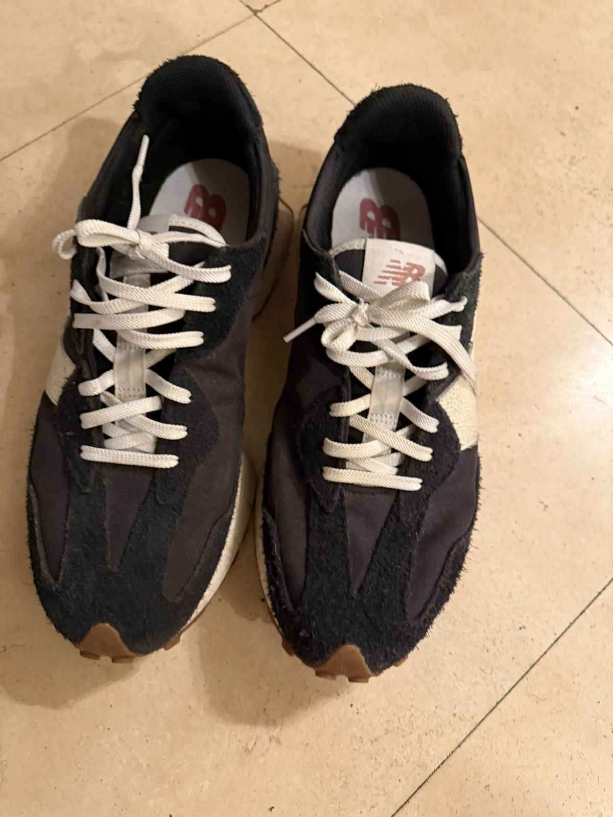 New Balance New Balance 327 Sneakers 10.5 Size US 10.5 / EU 43-44 - 4 Thumbnail